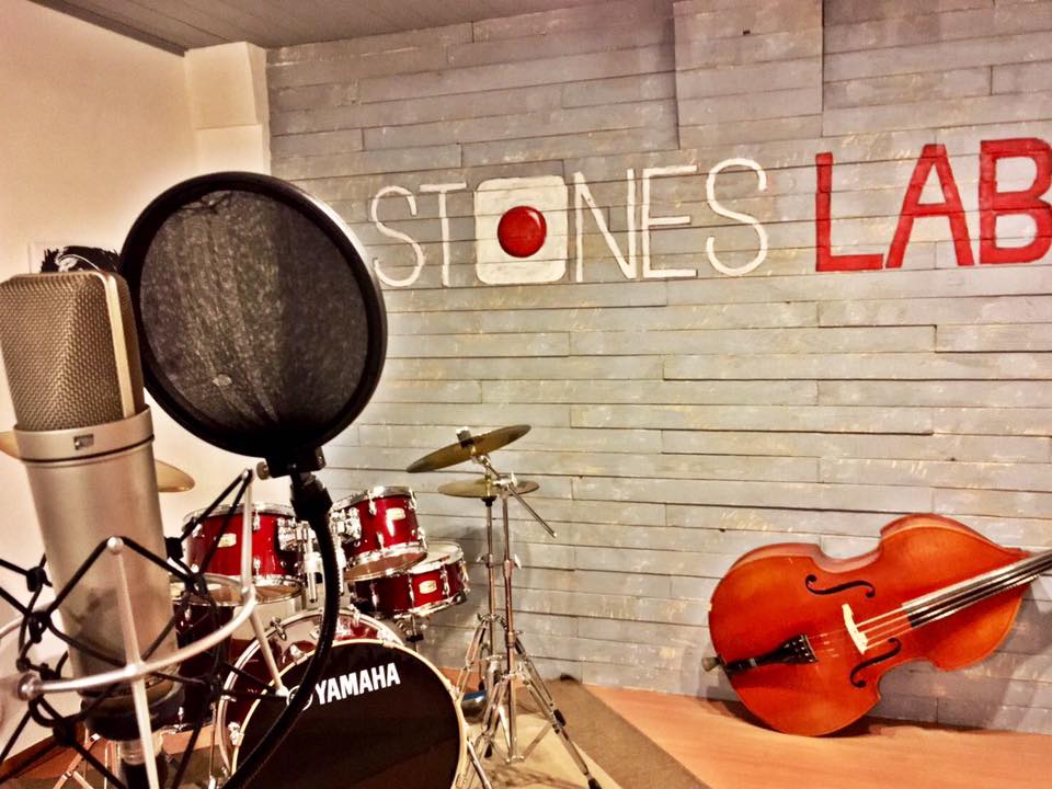 Stones Lab